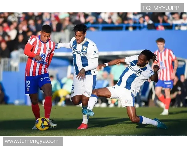 巴萨与穆尔西亚精彩对决录像回放全程分析与精彩瞬间重温 巴萨与穆尔西亚精彩对决录像回放全程分析与精彩瞬间重温