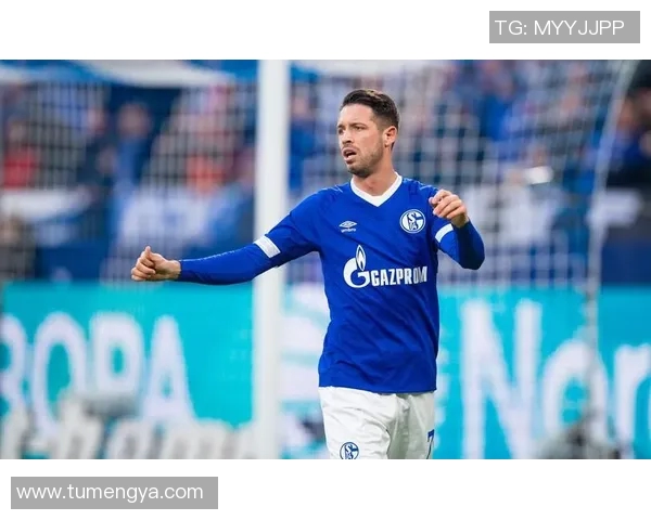 沙尔克04多名球员身体不适，签约可能无缘上场：揭开俱乐部的深层挑战