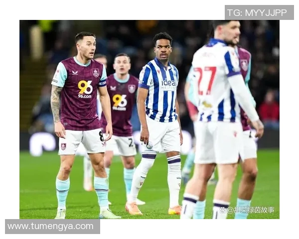 雷丁主场迎战斯旺西争夺英冠积分榜关键战役